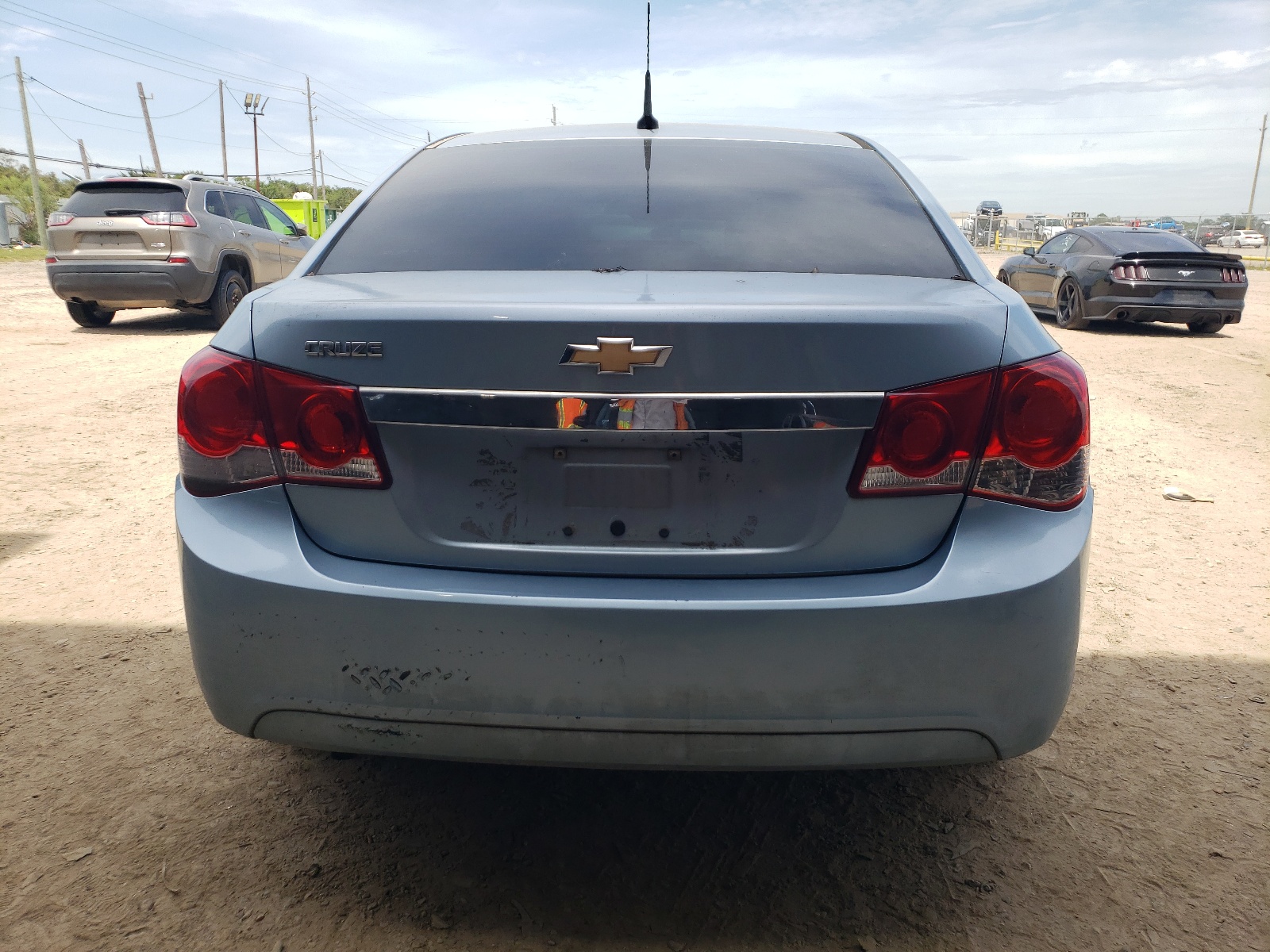 2012 Chevrolet Cruze Ls vin: 1G1PC5SH7C7328350