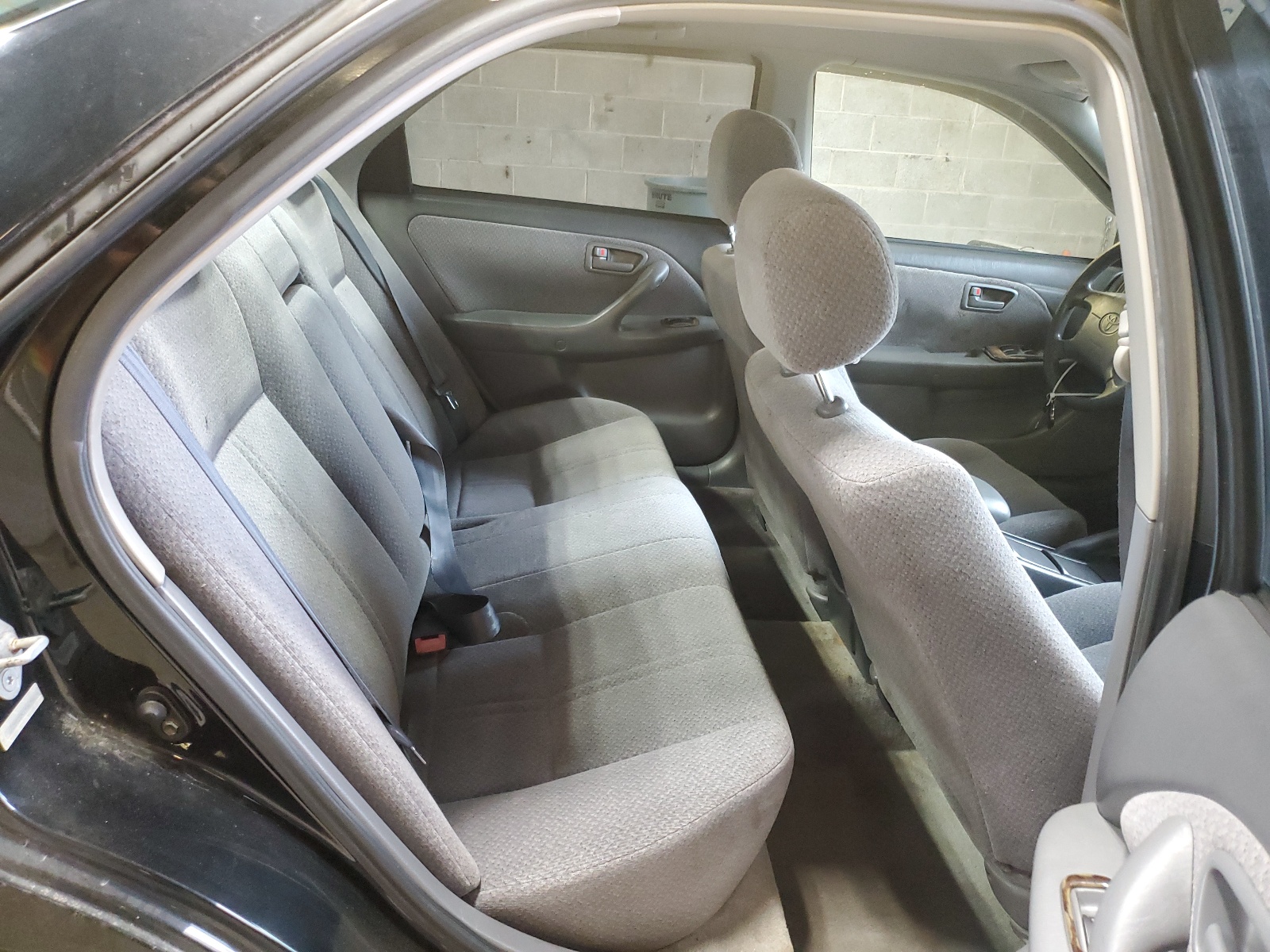 JT2BG22K1Y0479029 2000 Toyota Camry Ce