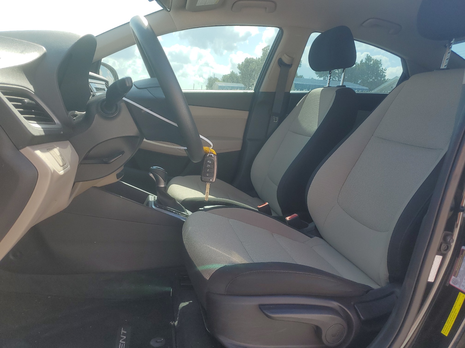 3KPC24A65NE172590 2022 Hyundai Accent Se