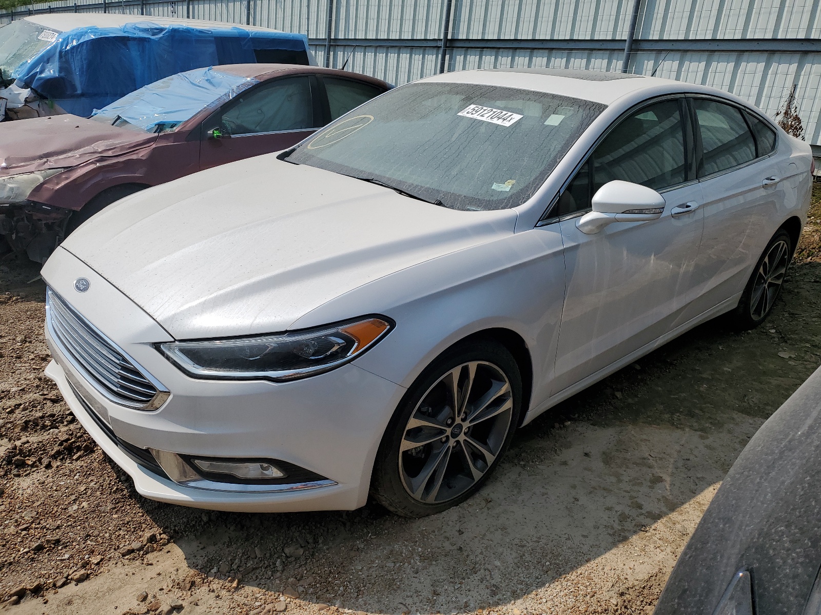 2018 Ford Fusion Titanium/Platinum vin: 3FA6P0D90JR263918