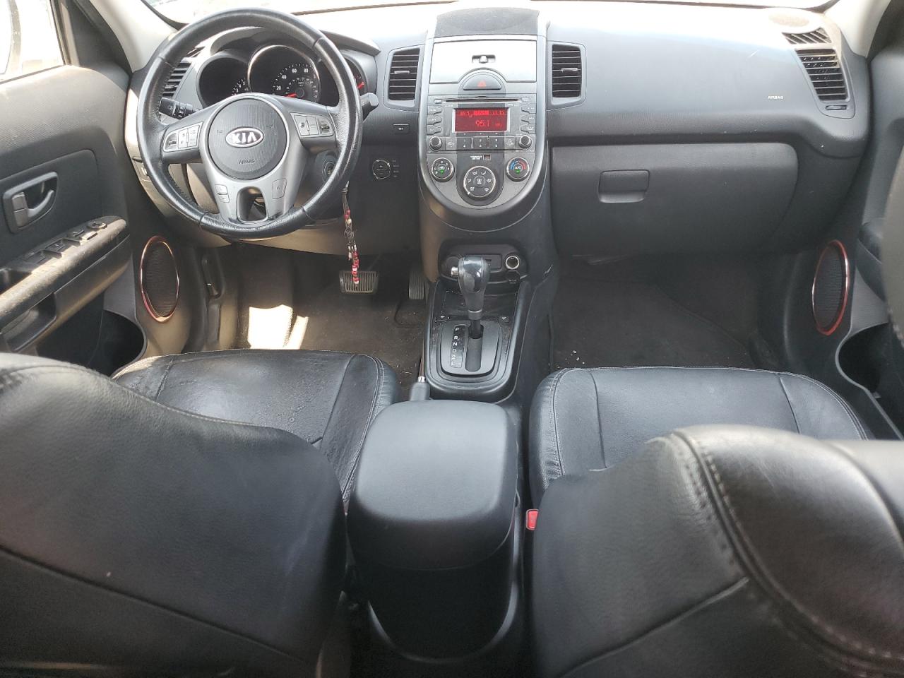 KNDJT2A27A7167021 2010 Kia Soul +