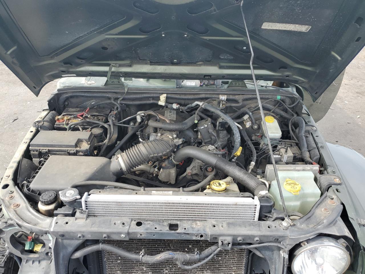 2008 Jeep Wrangler Unlimited Sahara VIN: 1J8GA59118L586358 Lot: 64089124