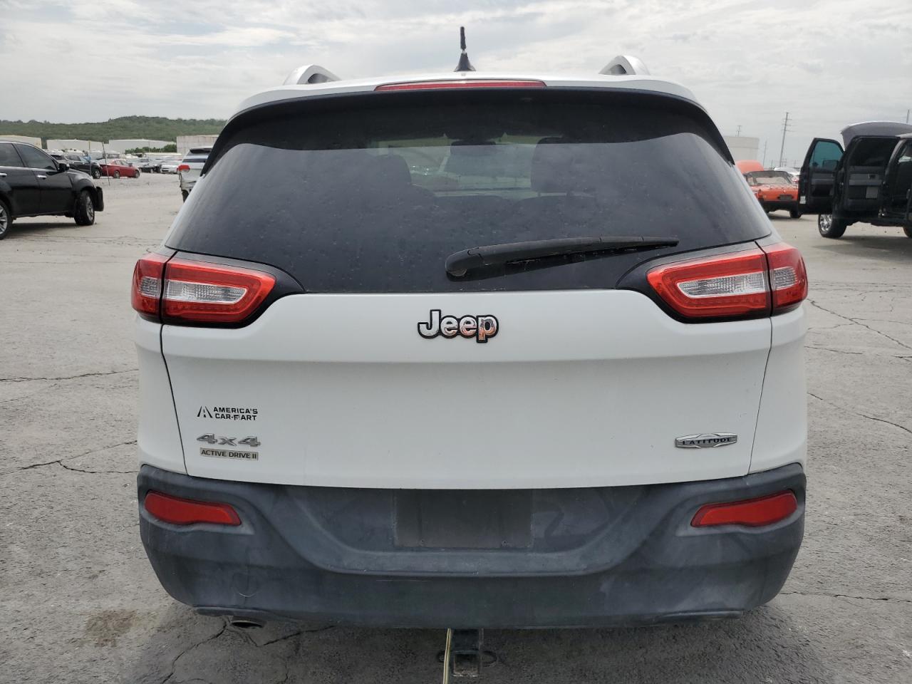 2014 Jeep Cherokee Latitude VIN: 1C4PJMCB4EW220956 Lot: 63104674