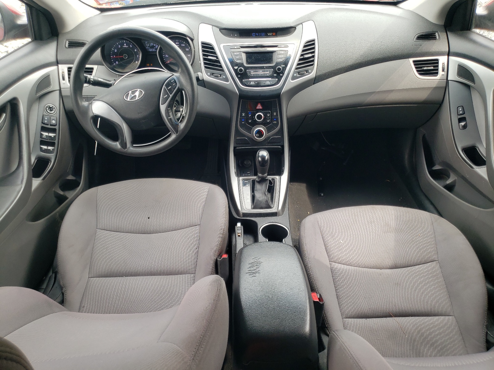 5NPDH4AE7GH676549 2016 Hyundai Elantra Se