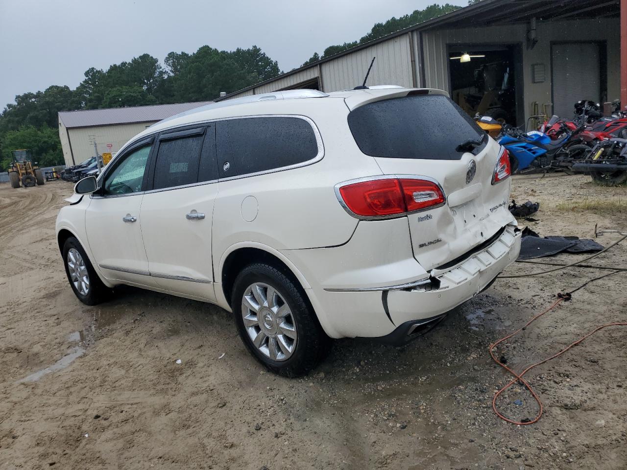 5GAKRBKD0FJ242916 2015 BUICK ENCLAVE - Image 2