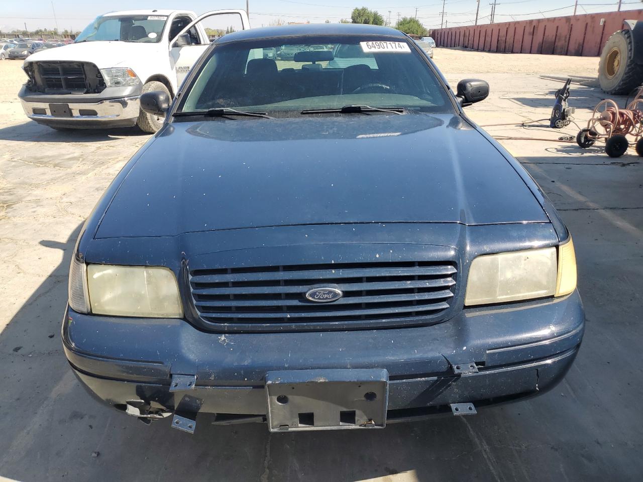 2010 Ford Crown Victoria - Image 5