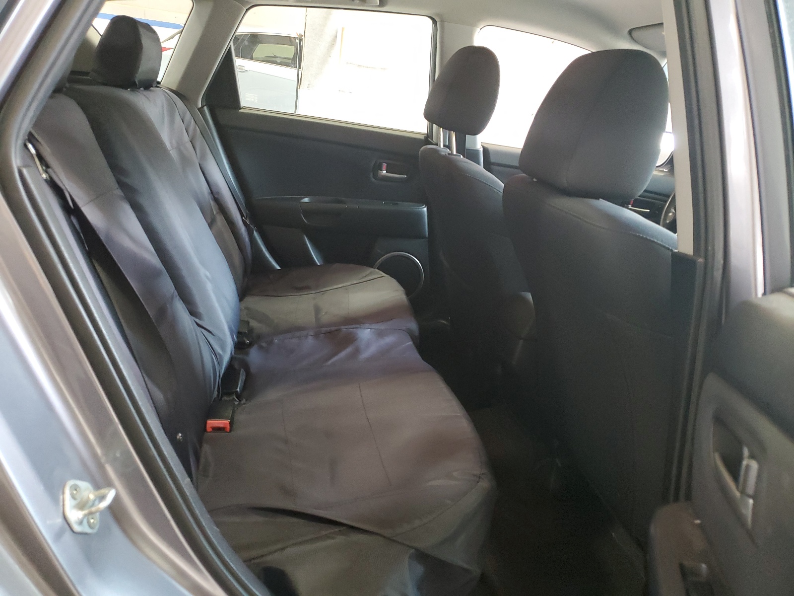 JM1BK343751318496 2005 Mazda 3 Hatchback