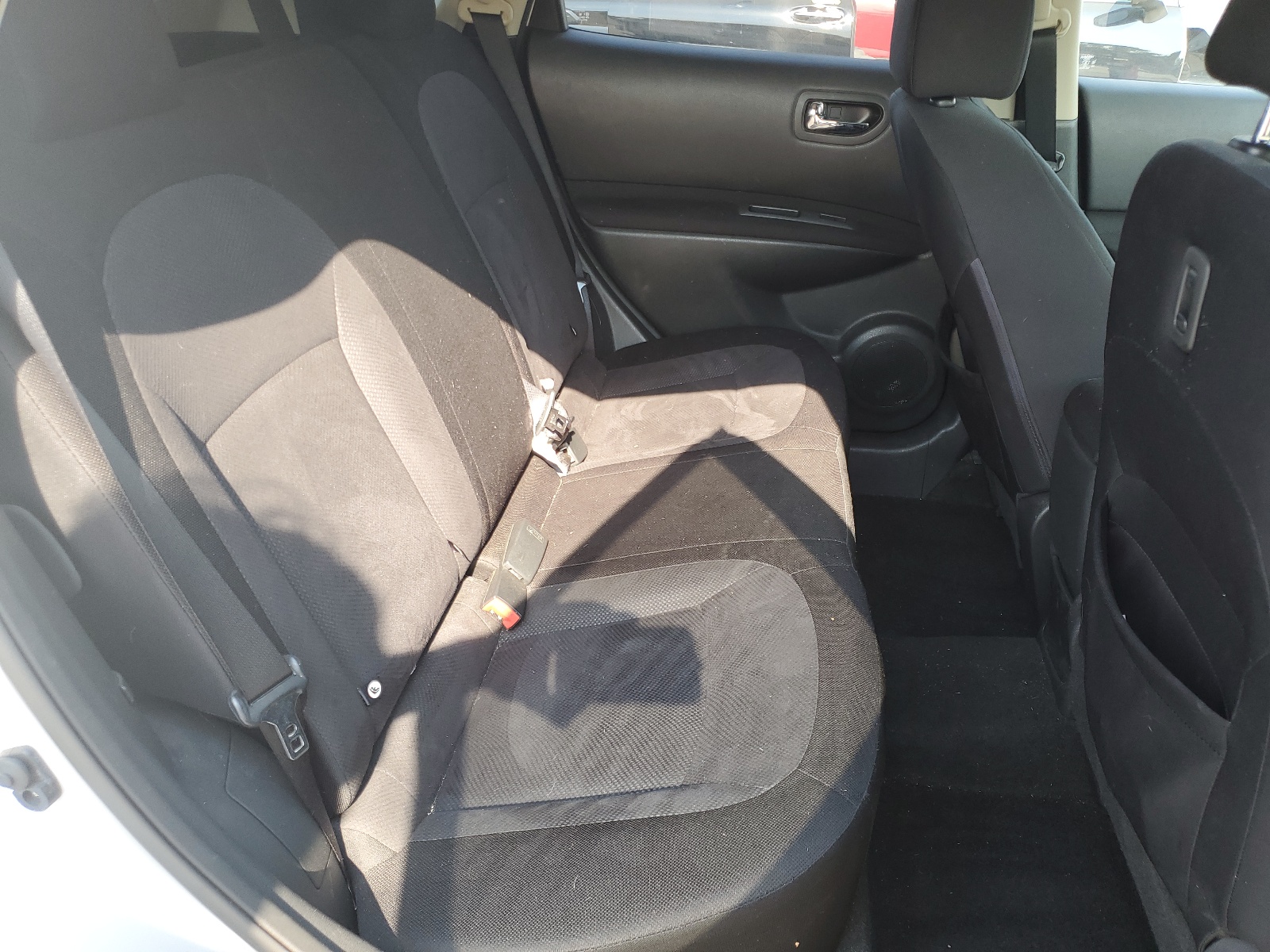 JN8AS5MT4CW284318 2012 Nissan Rogue S