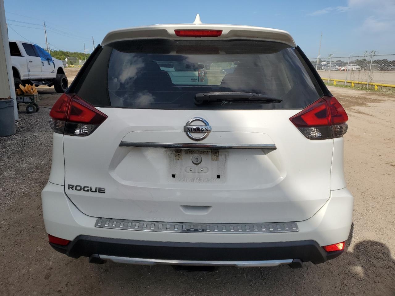 2018 Nissan Rogue S VIN: 5N1AT2MT2JC757540 Lot: 65037134