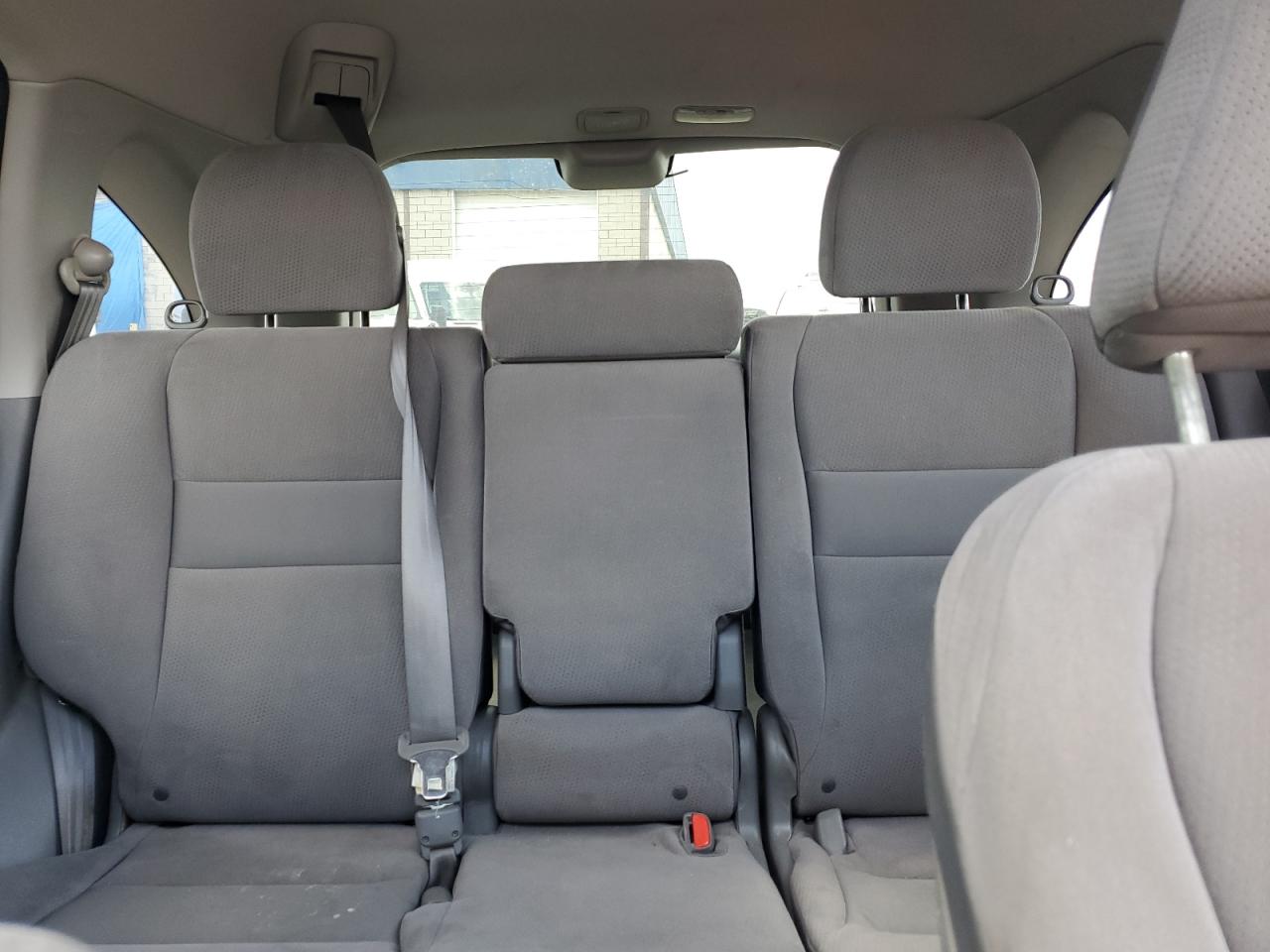 2010 Honda CR-V - Image 10