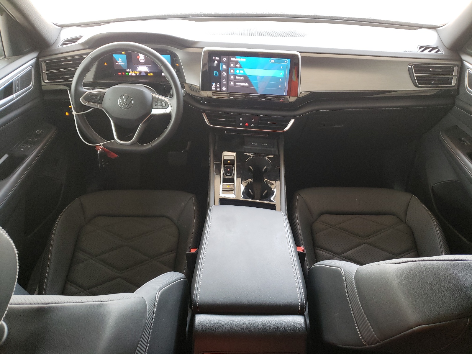 1V2HE2CA2RC217791 2024 Volkswagen Atlas Cross Sport Se