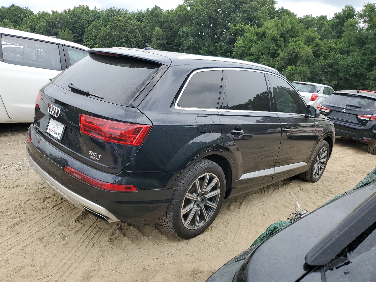 2017 Audi Q7 Prestige vin: WA1VAAF72HD032525