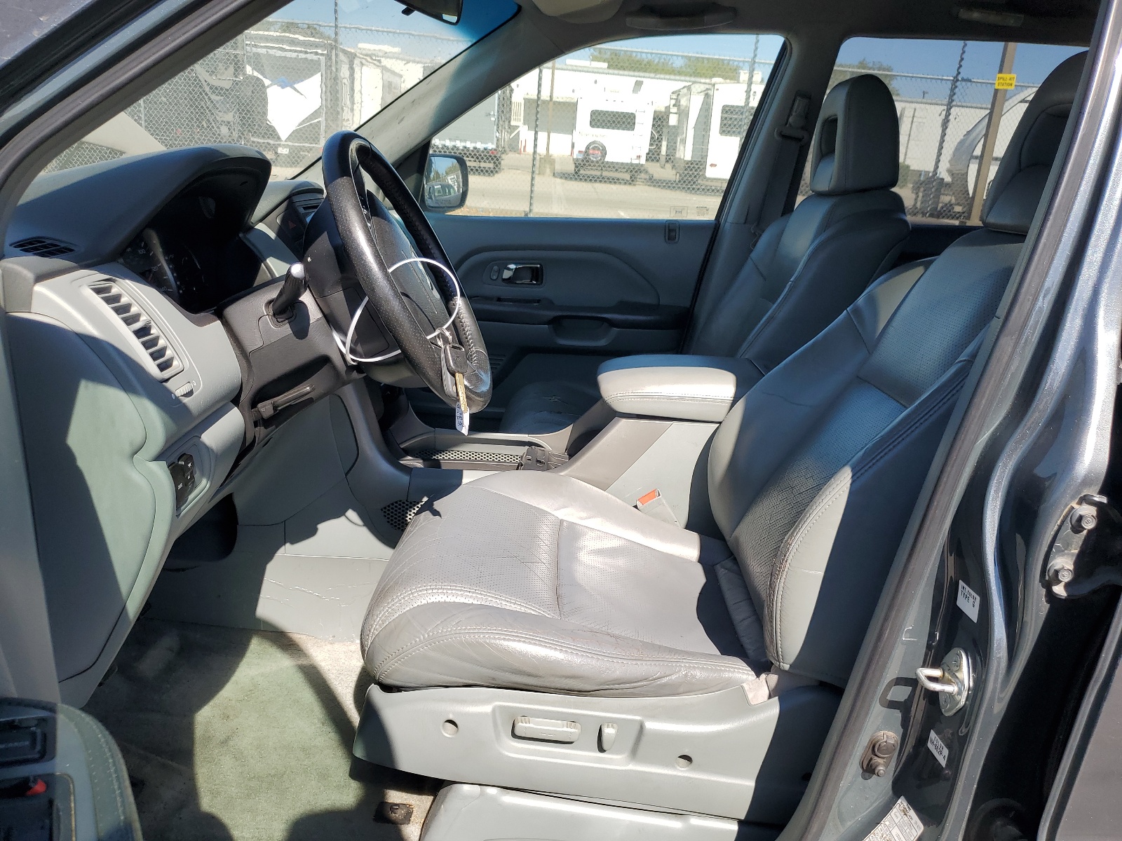 2HKYF185X3H566097 2003 Honda Pilot Exl