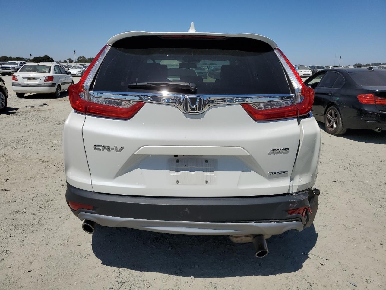 2018 Honda Cr-V Touring VIN: 2HKRW2H98JH610625 Lot: 64554694