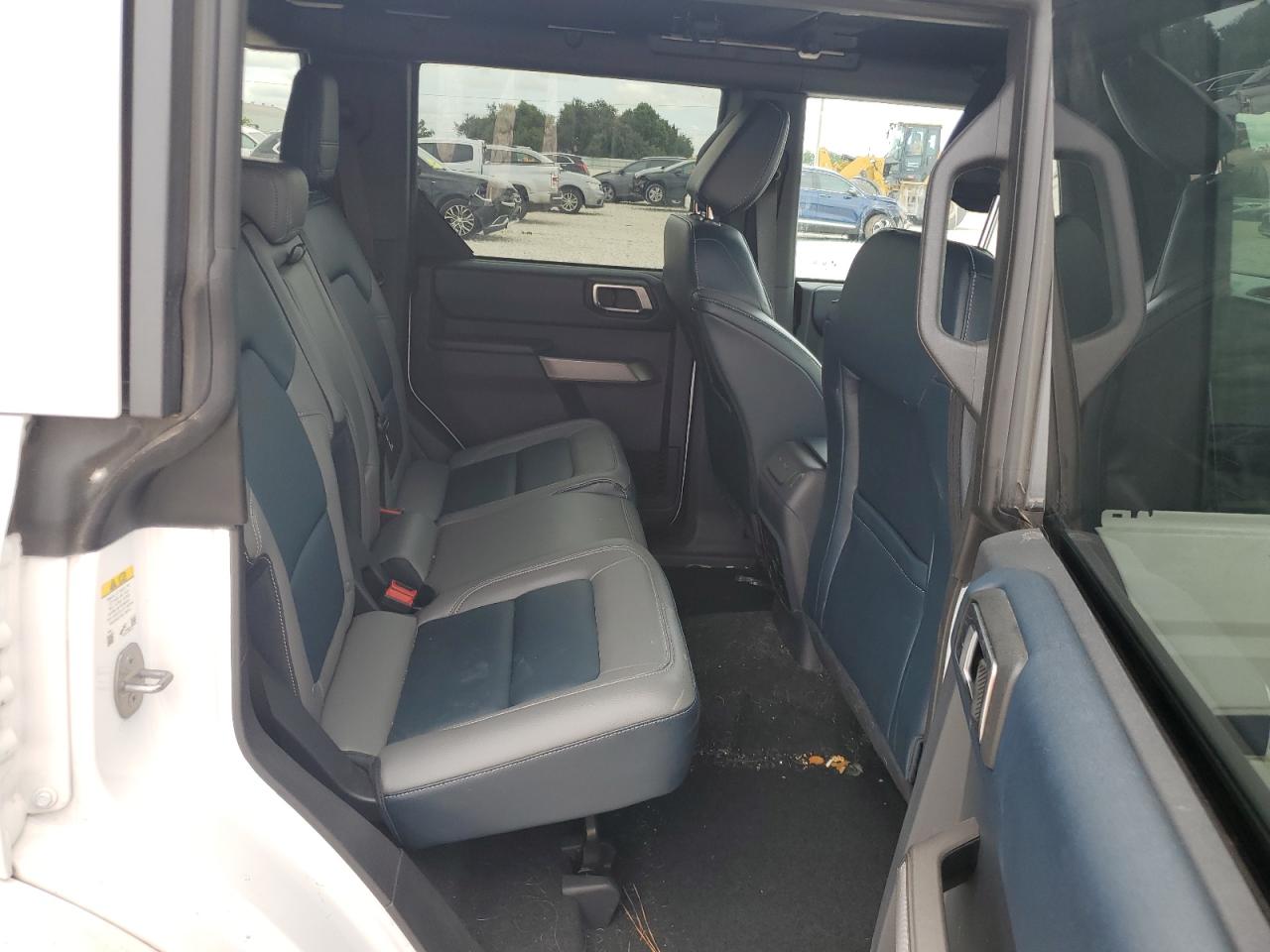 2023 Ford Bronco Base VIN: 1FMEE5BPXPLB86908 Lot: 63799774