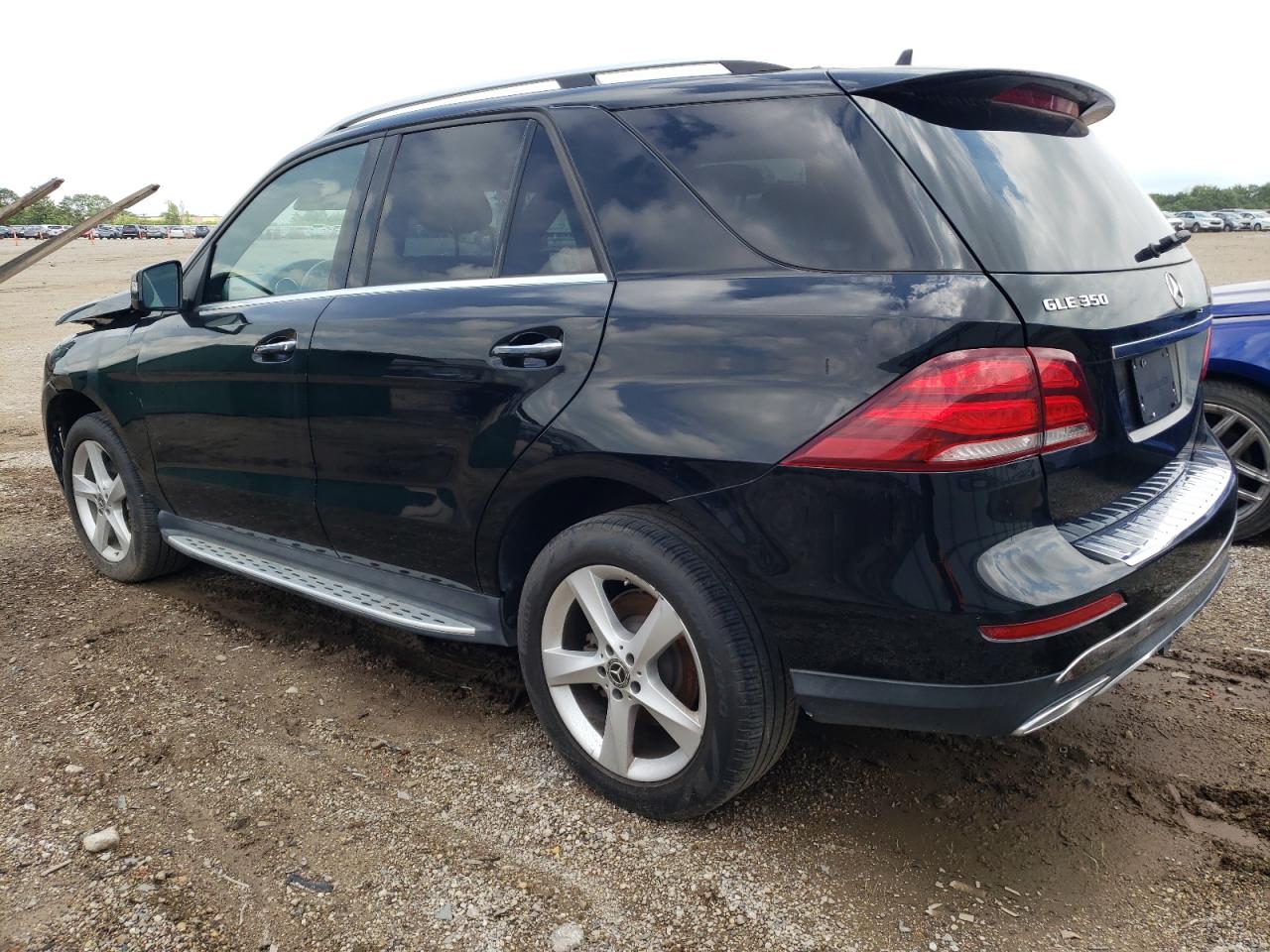 4JGDA5JB3JB024581 2018 MERCEDES-BENZ GLE - Image 2