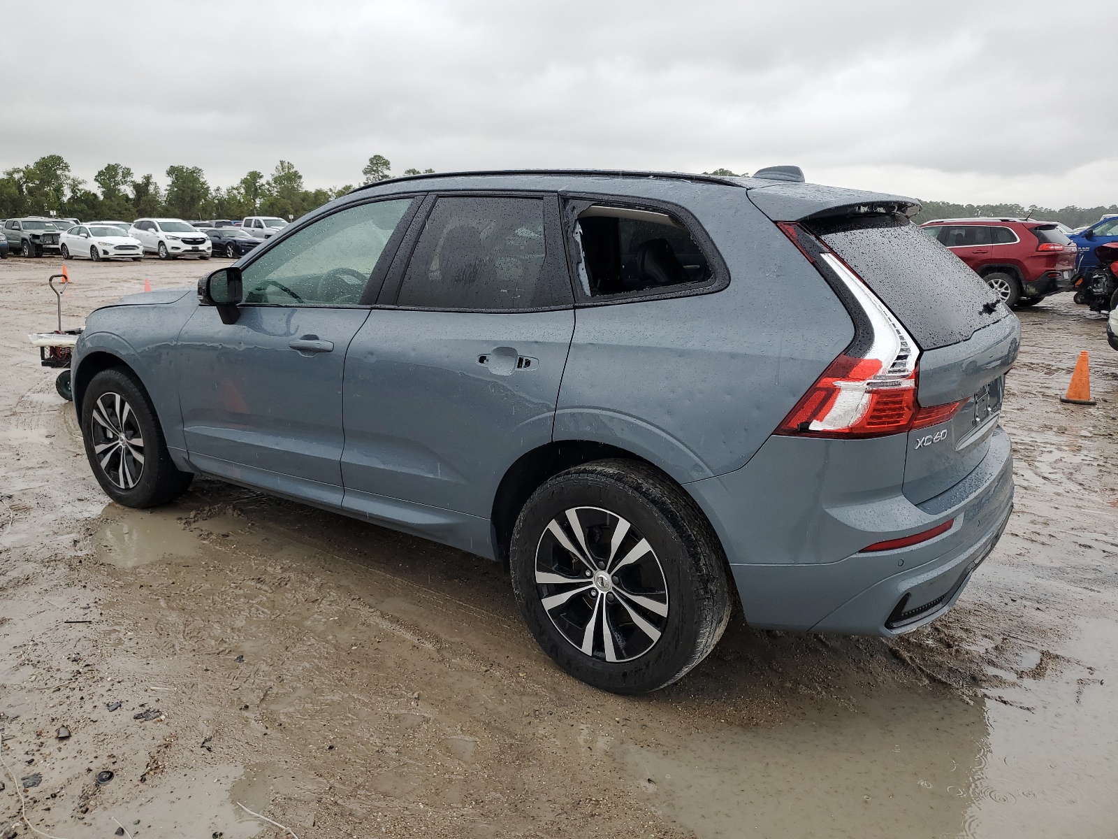 2024 Volvo Xc60 Core vin: YV4L12RK0R1829682