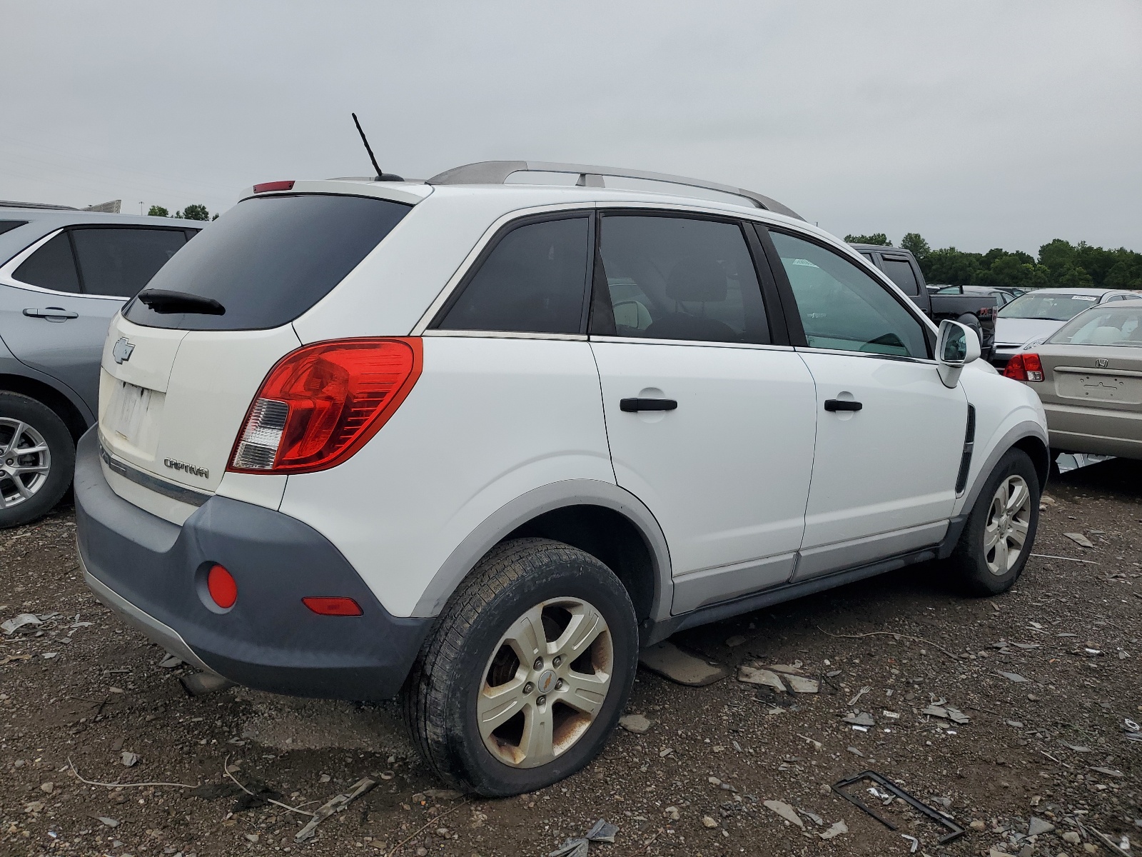 2014 Chevrolet Captiva Ls vin: 3GNAL2EK9ES562035