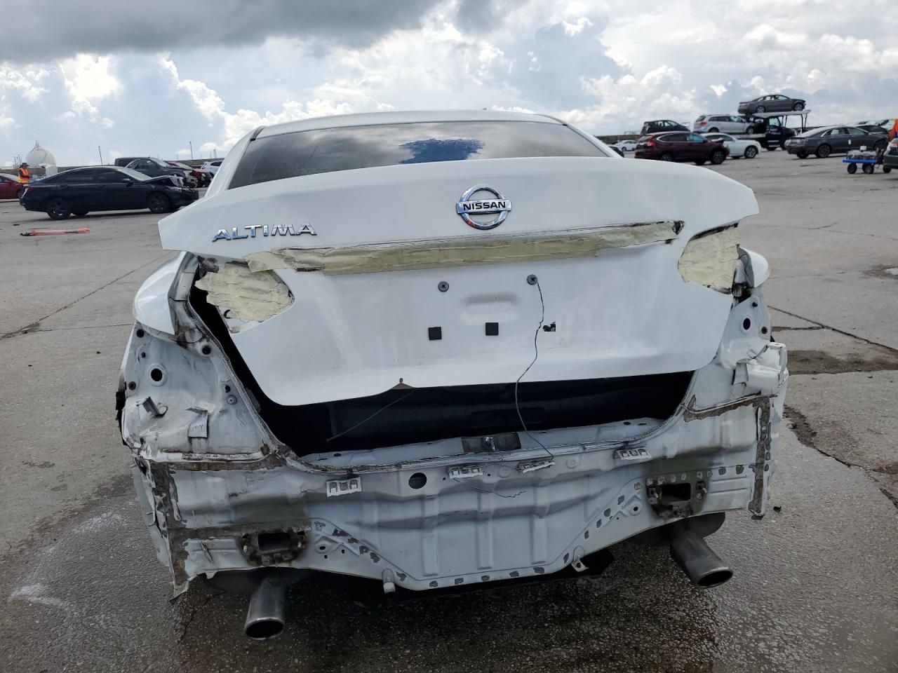 1N4AL3AP8HN319885 2017 Nissan Altima 2.5