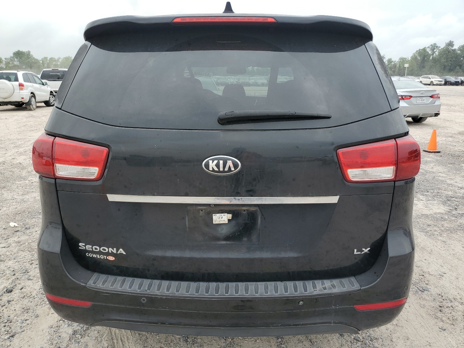 KNDMB5C15G6140033 2016 Kia Sedona Lx