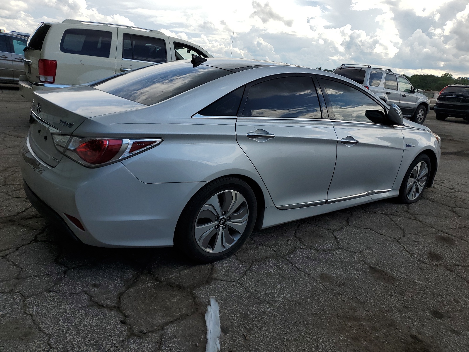 2015 Hyundai Sonata Hybrid vin: KMHEC4A41FA129496