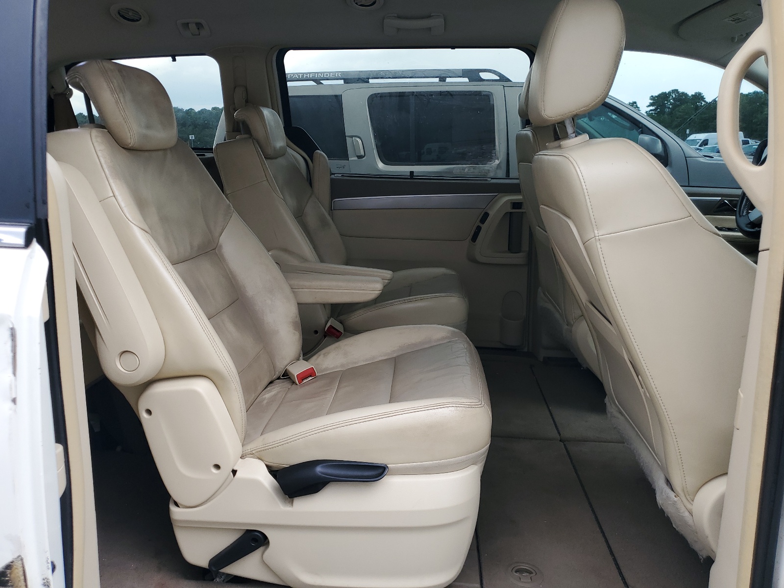 2V8HW54X39R595651 2009 Volkswagen Routan Sel