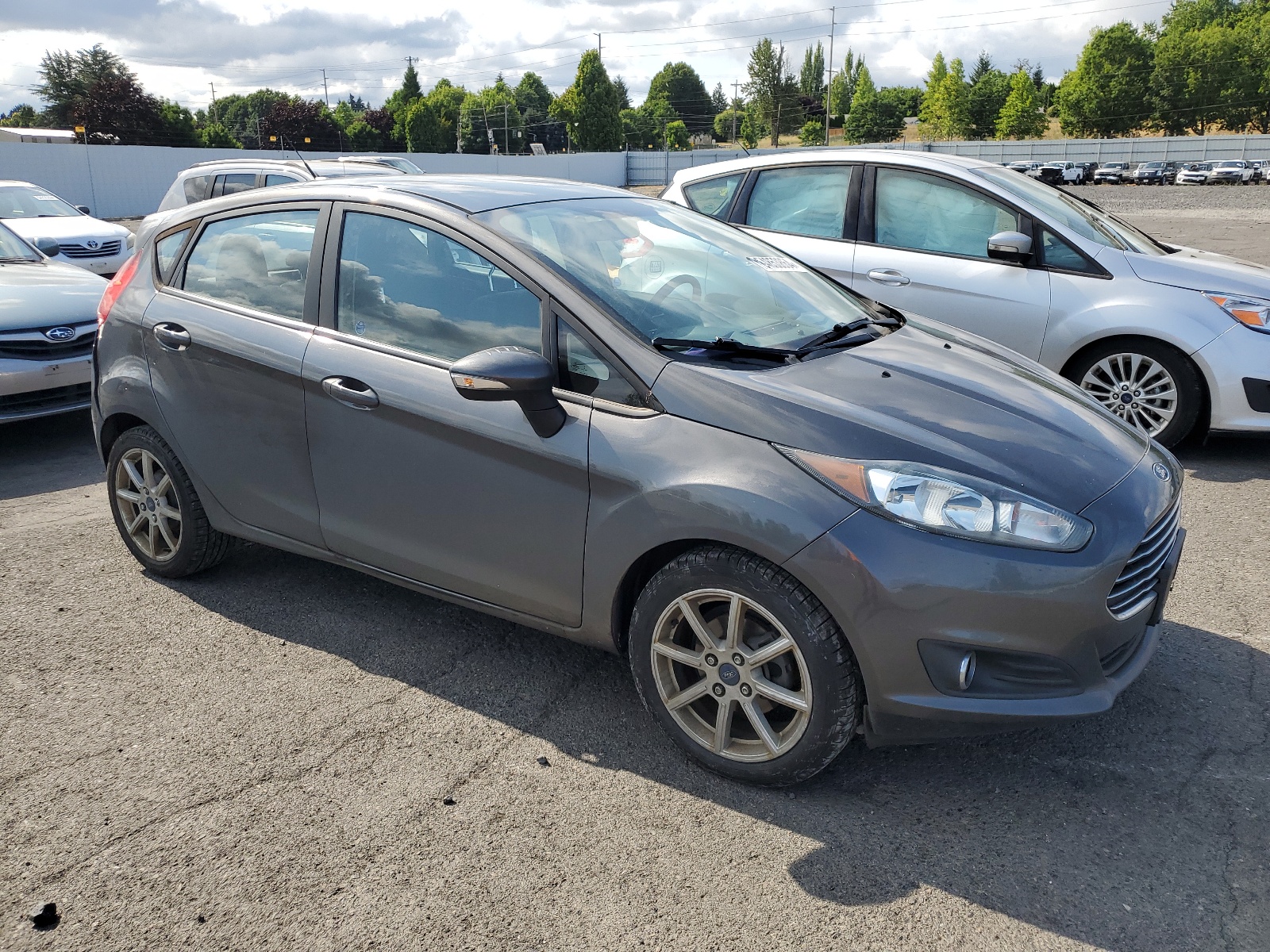 2016 Ford Fiesta Se vin: 3FADP4EJ9GM175012