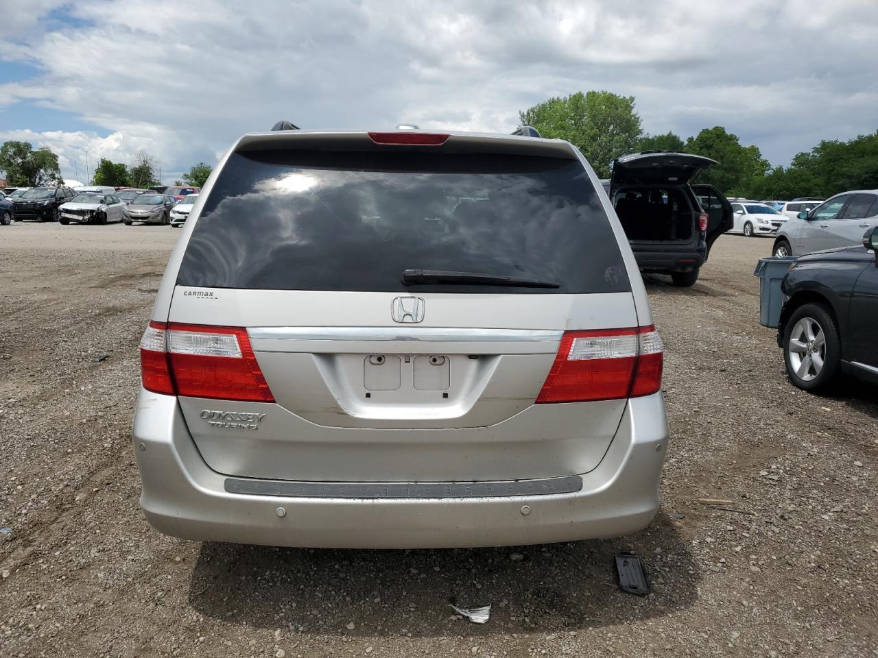 2007 Honda Odyssey Touring VIN: 5FNRL38847B048056 Lot: 61822424