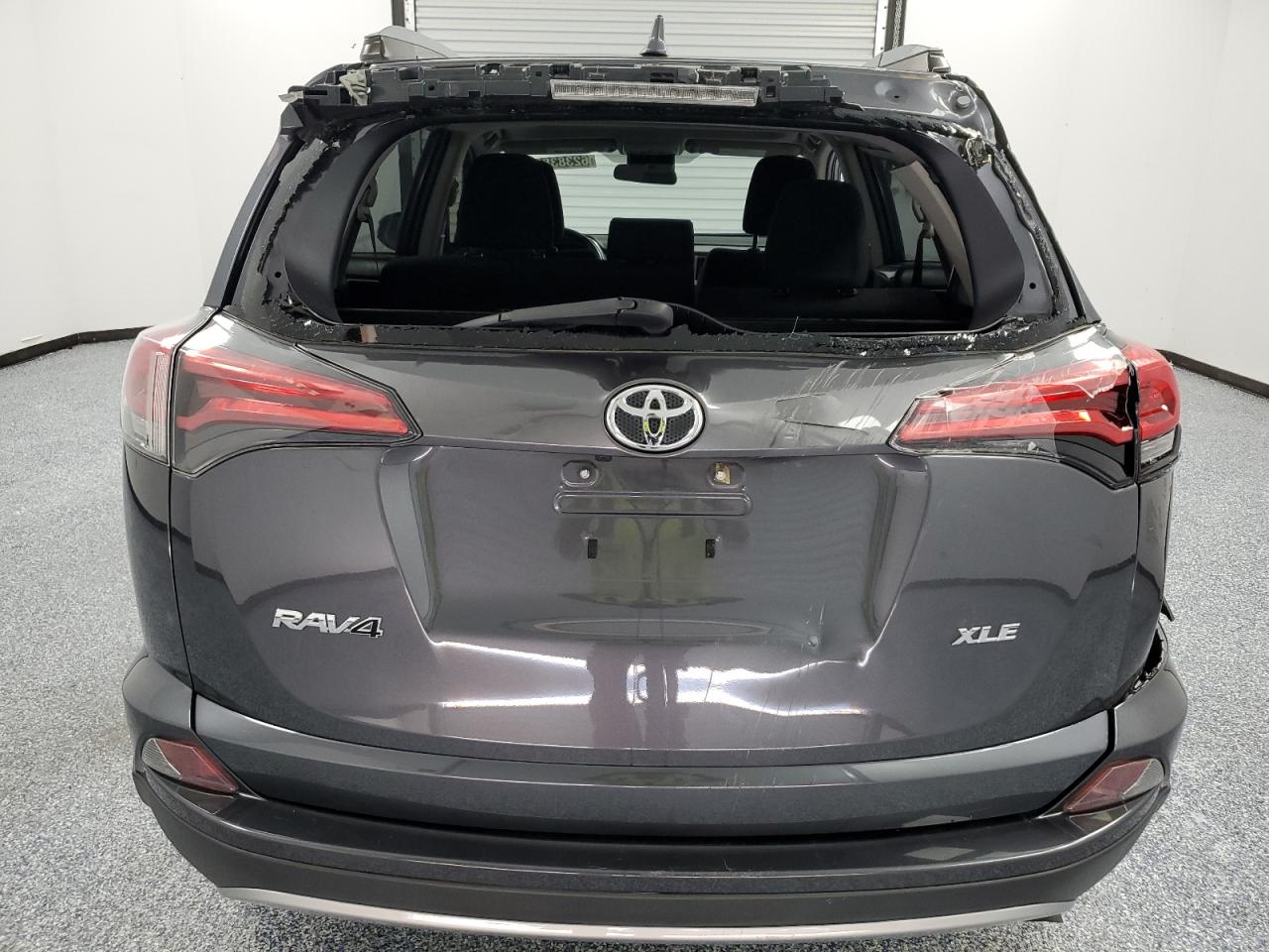 2018 Toyota Rav4 Adventure VIN: JTMWFREV2JD115923 Lot: 62383884