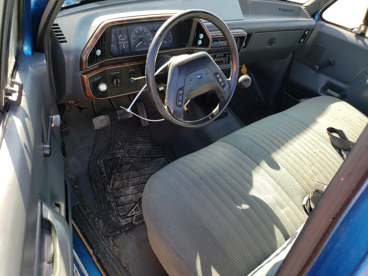 1989 Ford F150 VIN: 1FTDF15N1KKA08027 Lot: 64120874