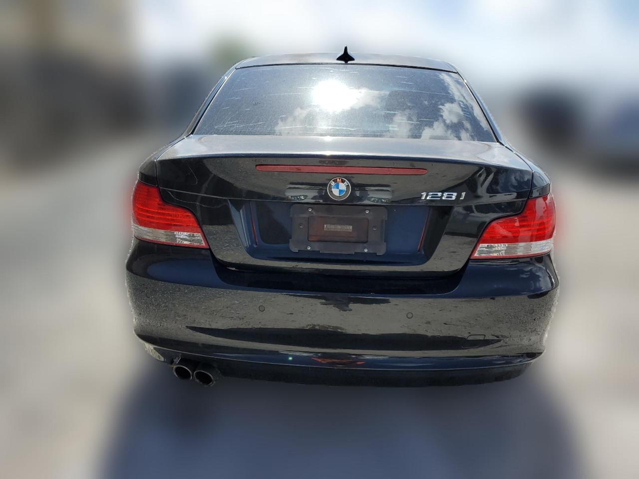 2008 BMW 128 I VIN: WBAUP73508VF08092 Lot: 64893284