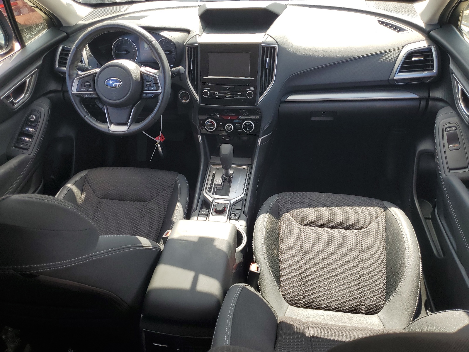 JF2SKAGC5KH477201 2019 Subaru Forester Premium