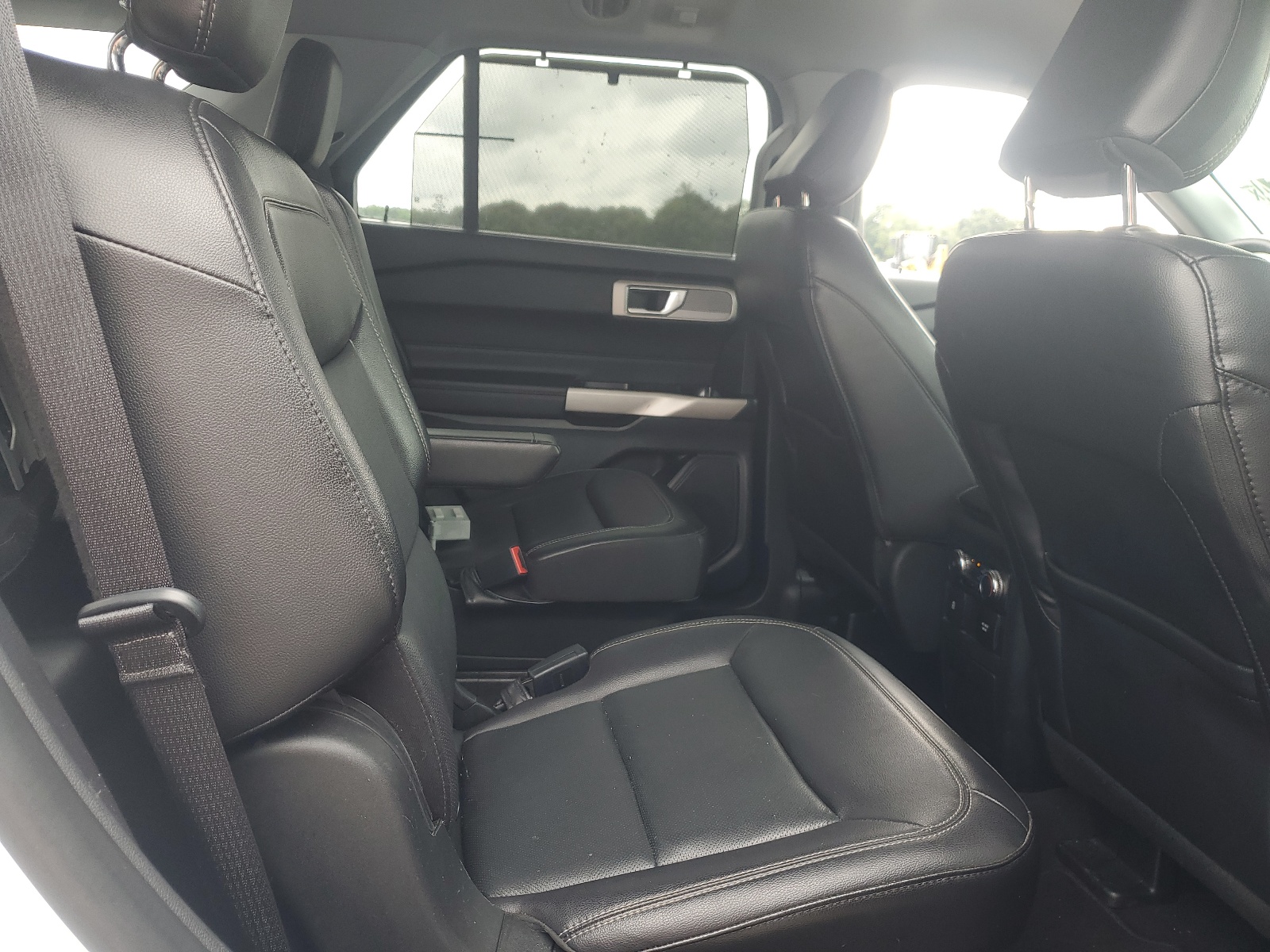 1FMSK8FH4NGA61845 2022 Ford Explorer Limited