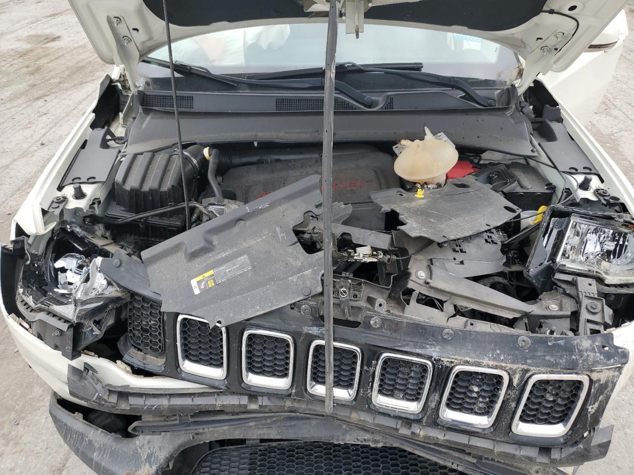 2019 Jeep Compass Limited VIN: 3C4NJCCB0KT676231 Lot: 62429254