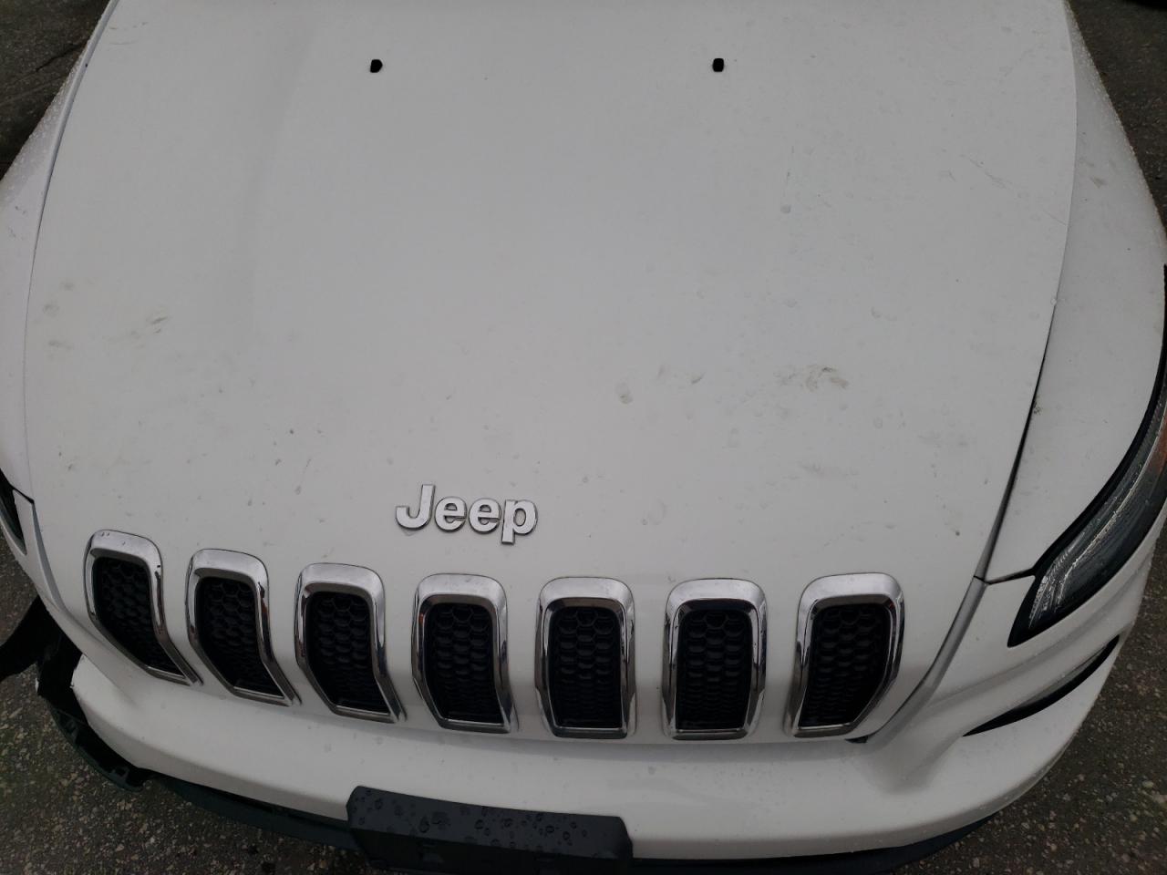 1C4PJLCB3JD509763 2018 Jeep Cherokee Latitude