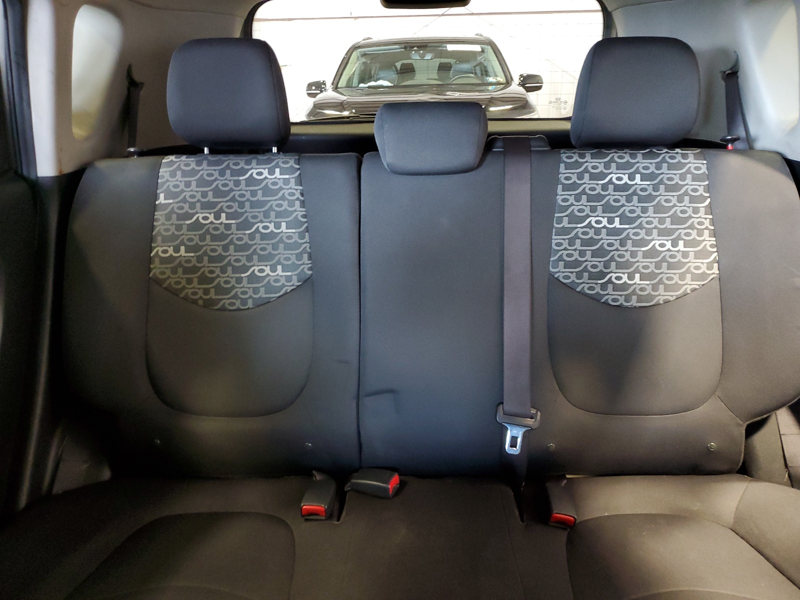 KNDJT2A27B7271025 2011 Kia Soul +