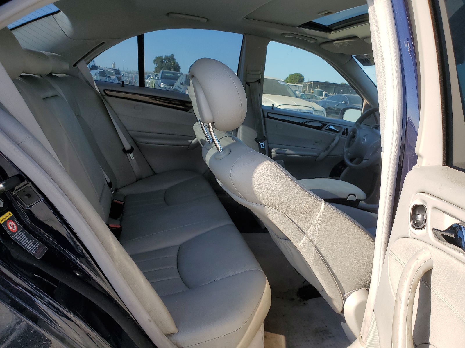 WDBRF81J95F654476 2005 Mercedes-Benz C 240 4Matic