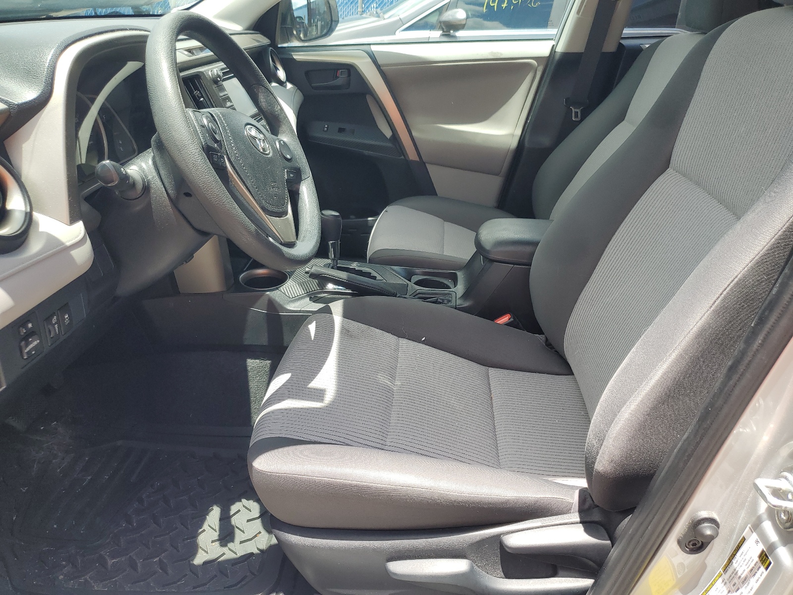 2T3ZFREV4DW009493 2013 Toyota Rav4 Le