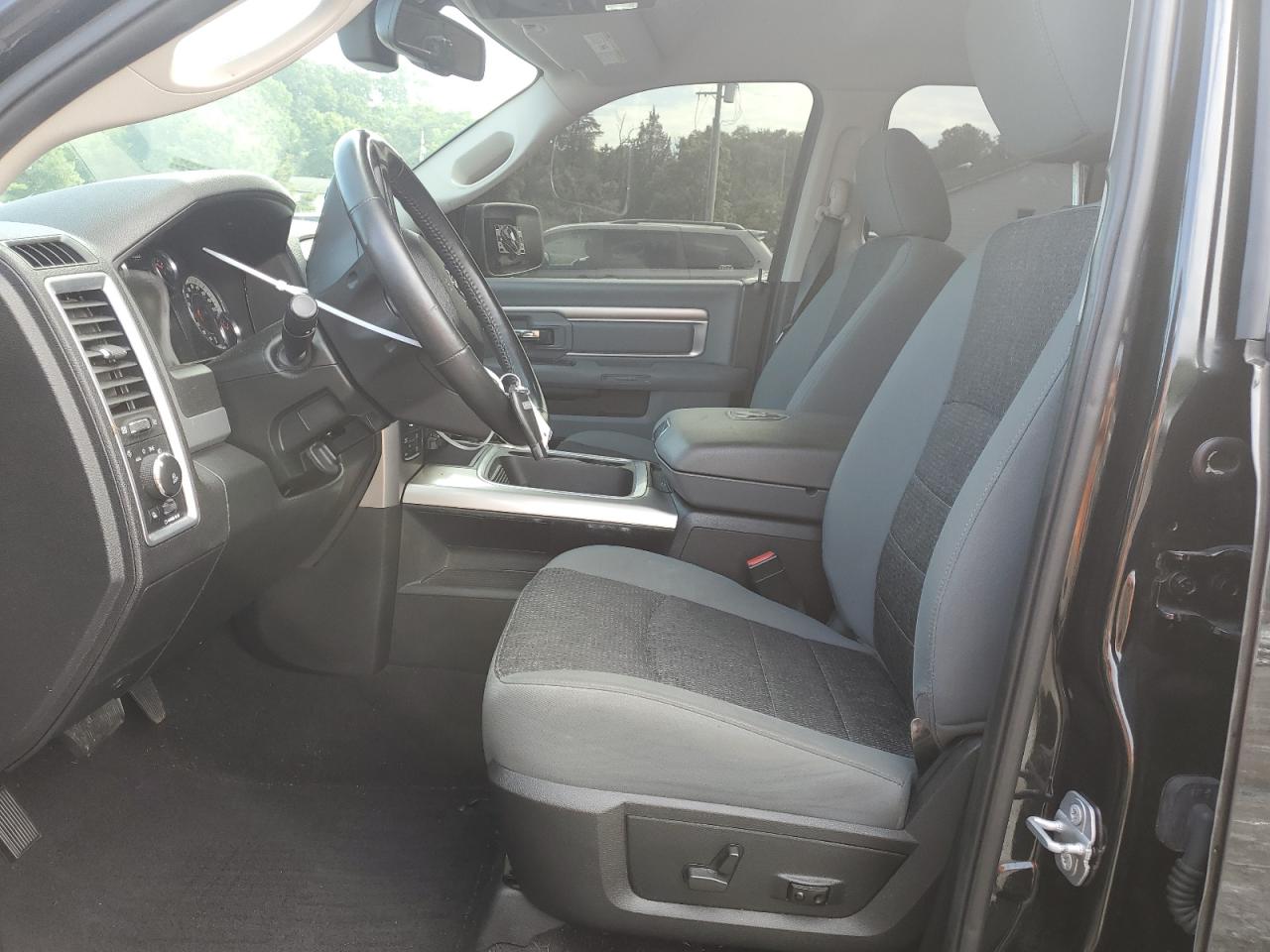 2018 Ram 1500 Slt VIN: 1C6RR7GT7JS348543 Lot: 64827044