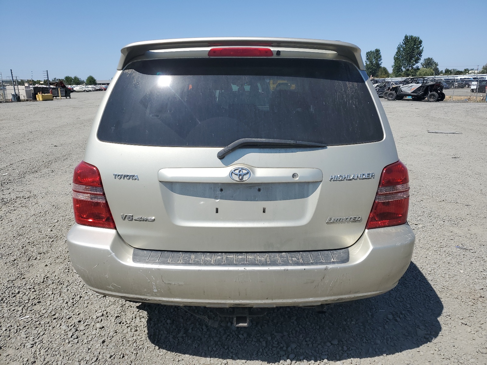 JTEHF21A030121261 2003 Toyota Highlander Limited