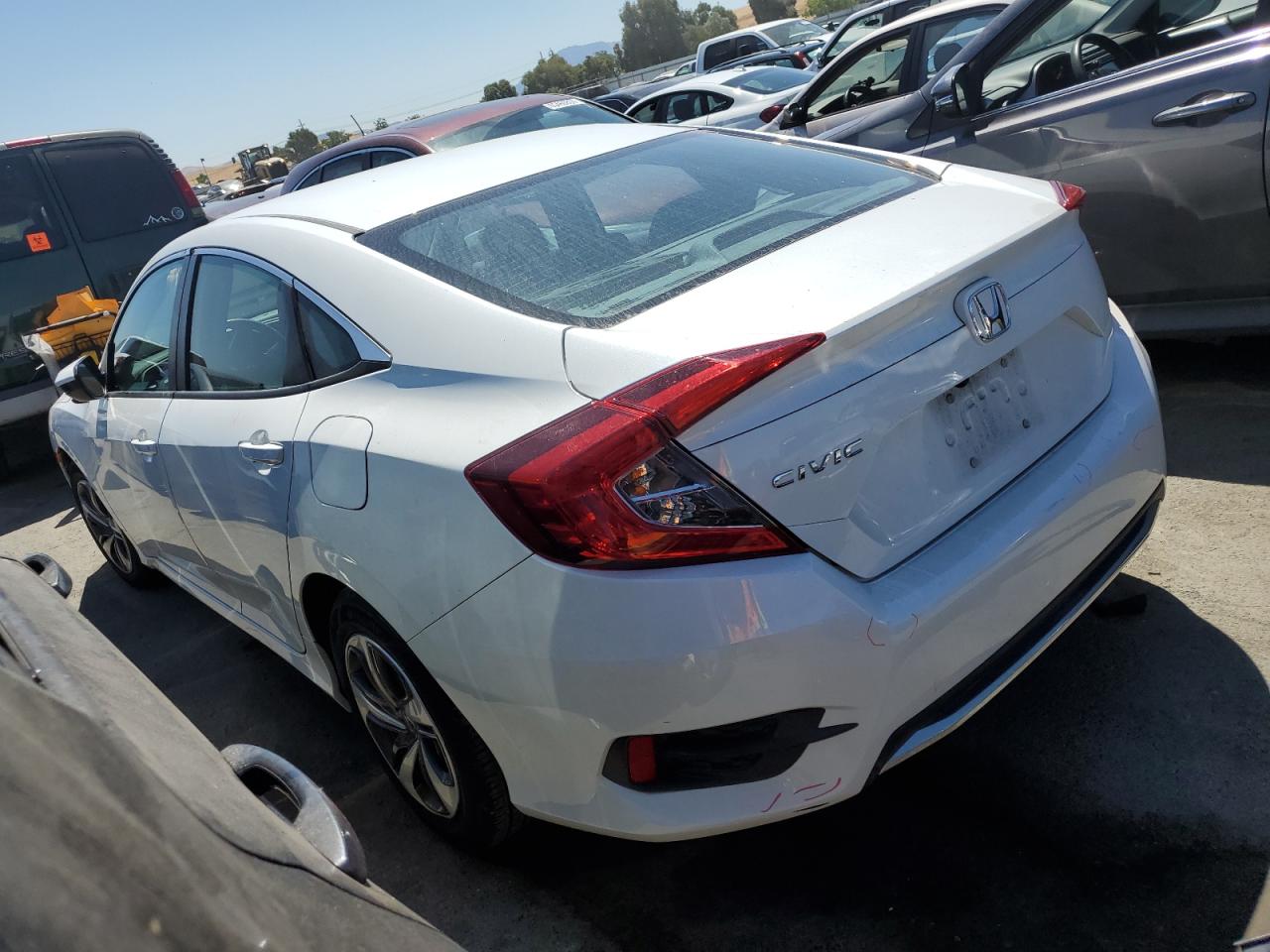 19XFC2F61KE205118 2019 HONDA CIVIC - Image 2