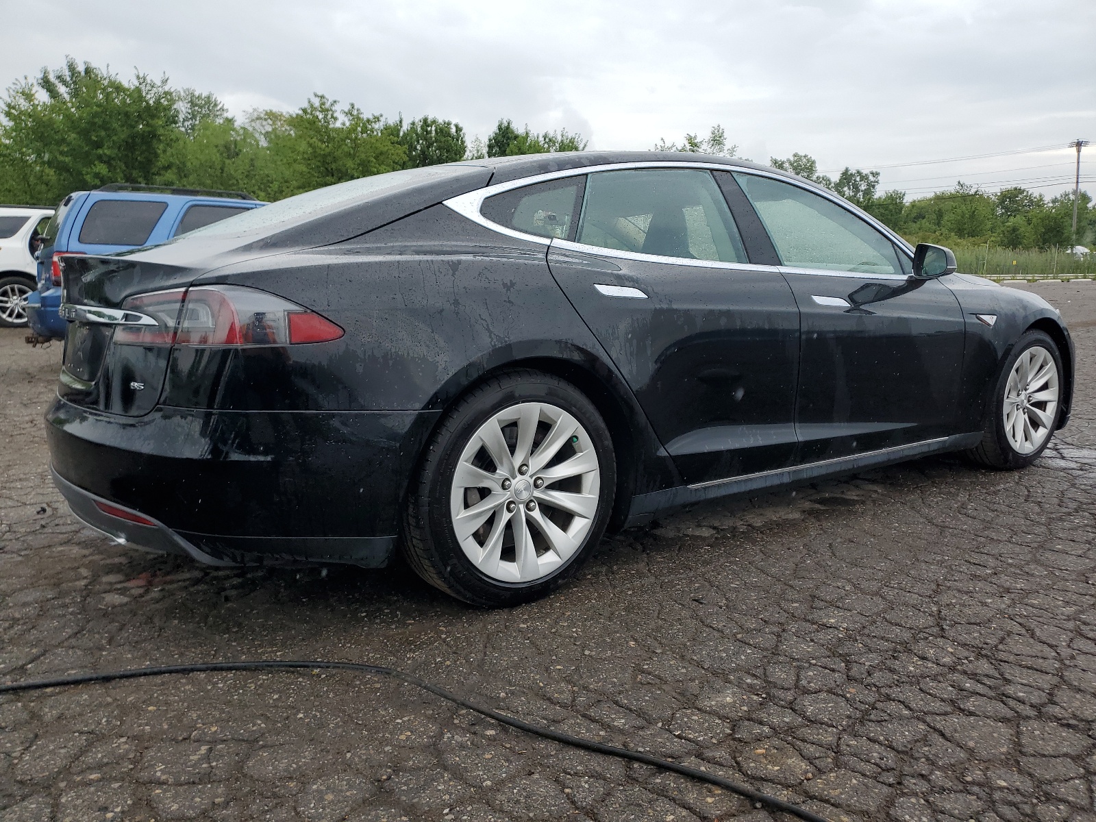 5YJSA1DN4DFP17204 2013 Tesla Model S