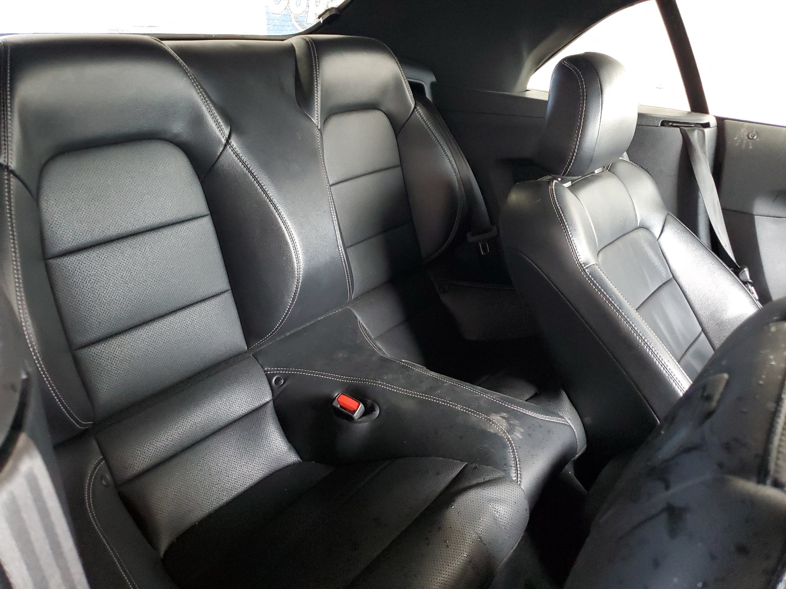 1FATP8UH6N5120439 2022 Ford Mustang