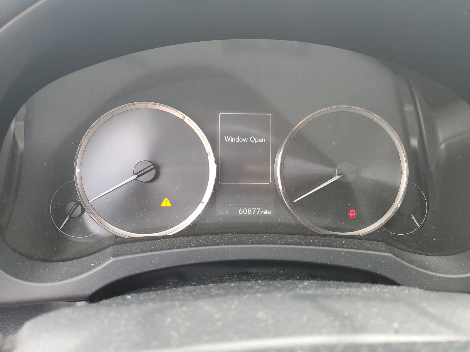 JTHBA1D22J5077043 2018 Lexus Is 300