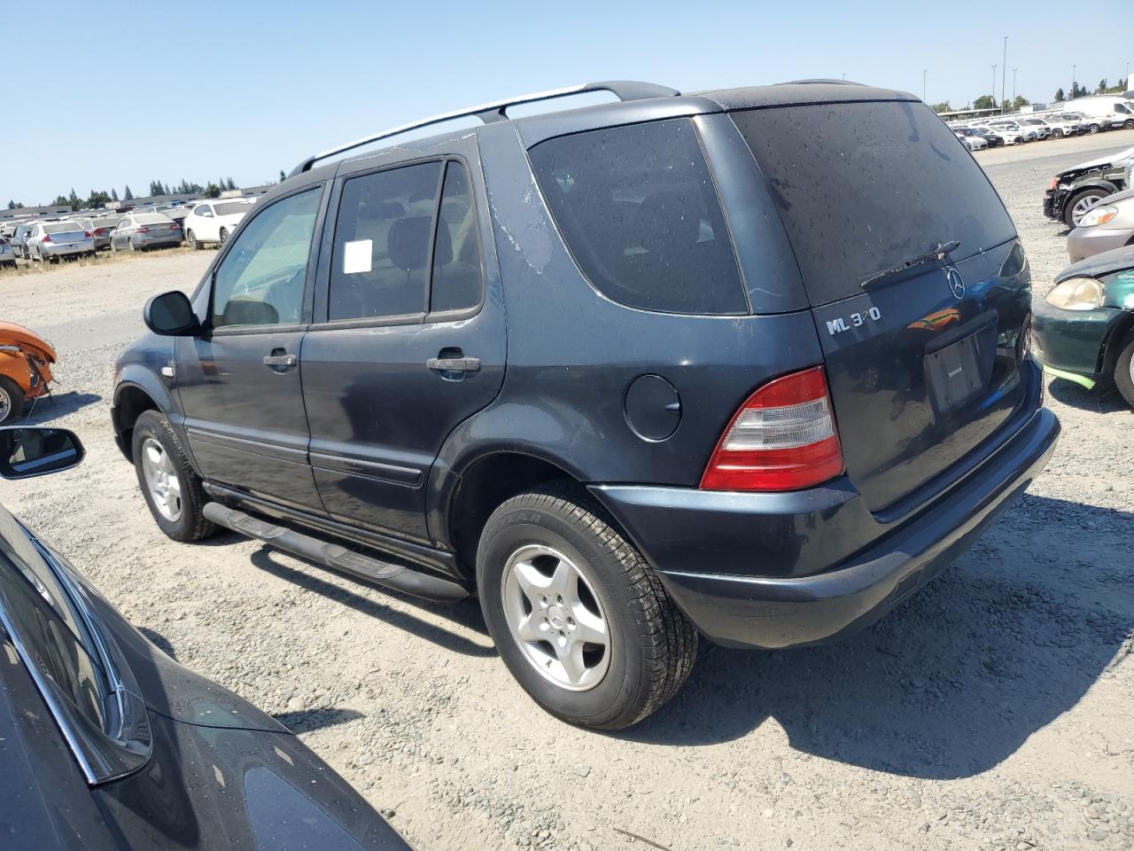2000 Mercedes-Benz Ml 320 VIN: 4JGAB54E5YA197380 Lot: 63033194