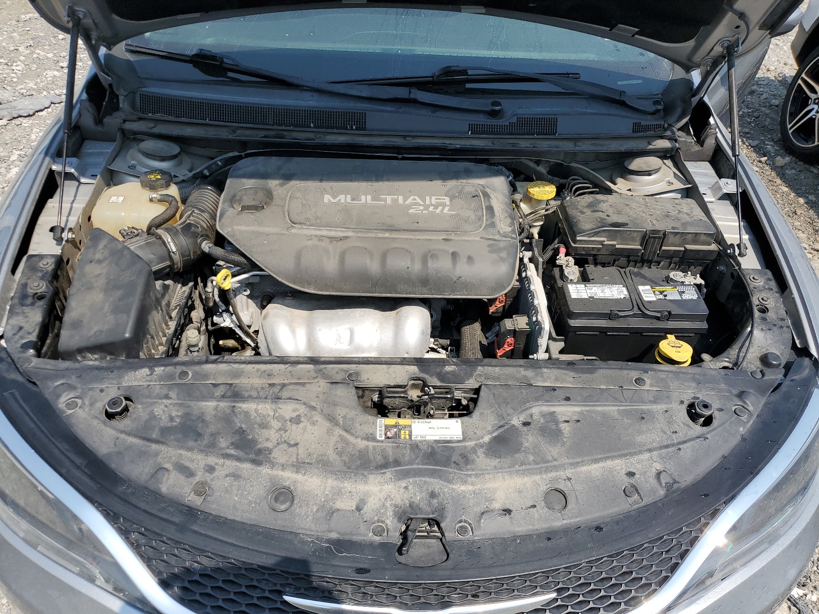 1C3CCCAB3FN664475 2015 Chrysler 200 Limited