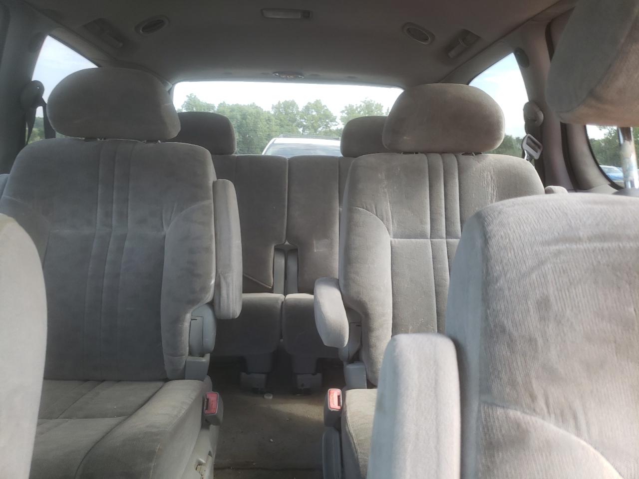 2002 Toyota Sienna Le VIN: 4T3ZF13C92U502649 Lot: 63317624