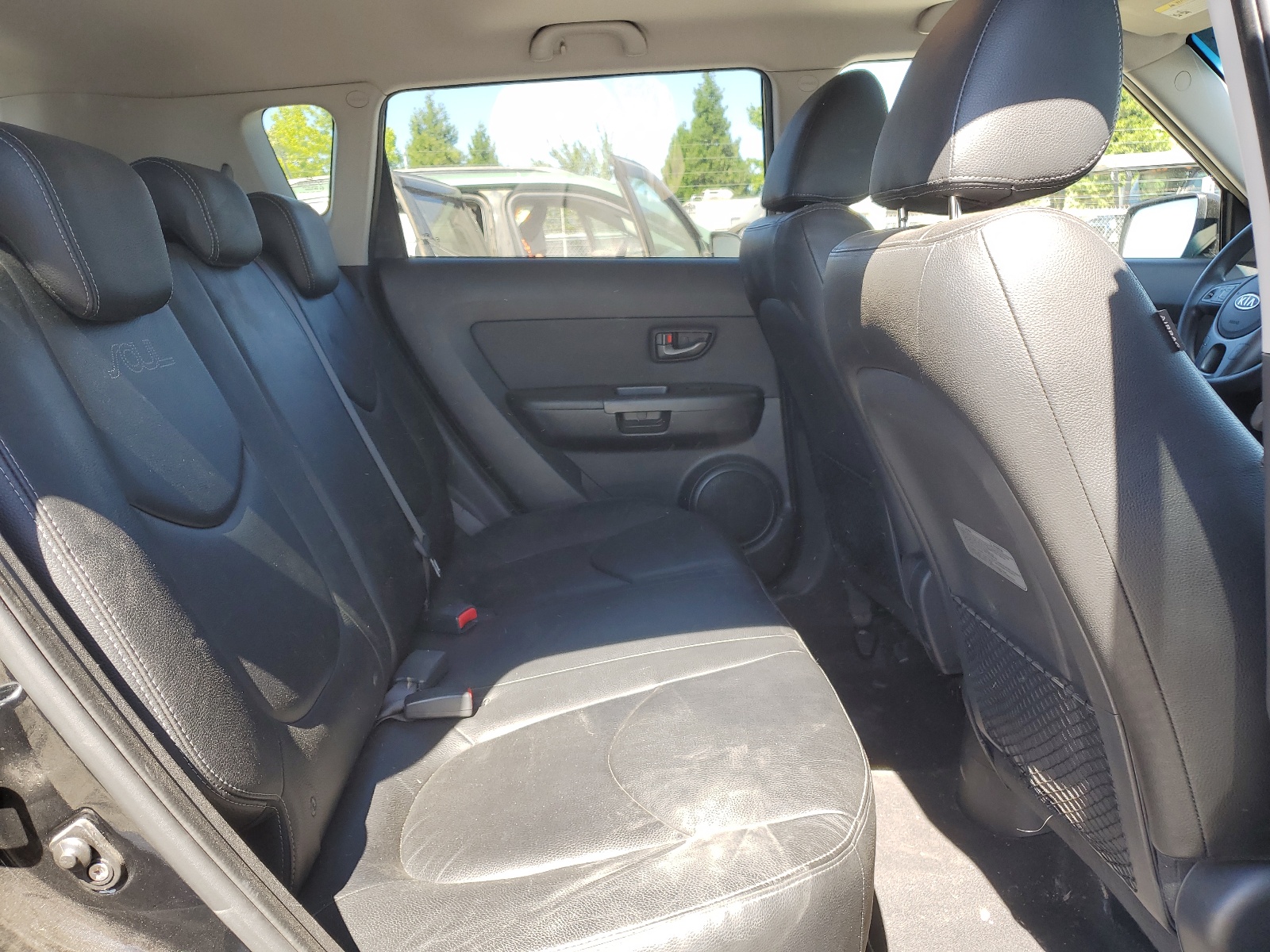 KNDJT2A24A7125292 2010 Kia Soul +