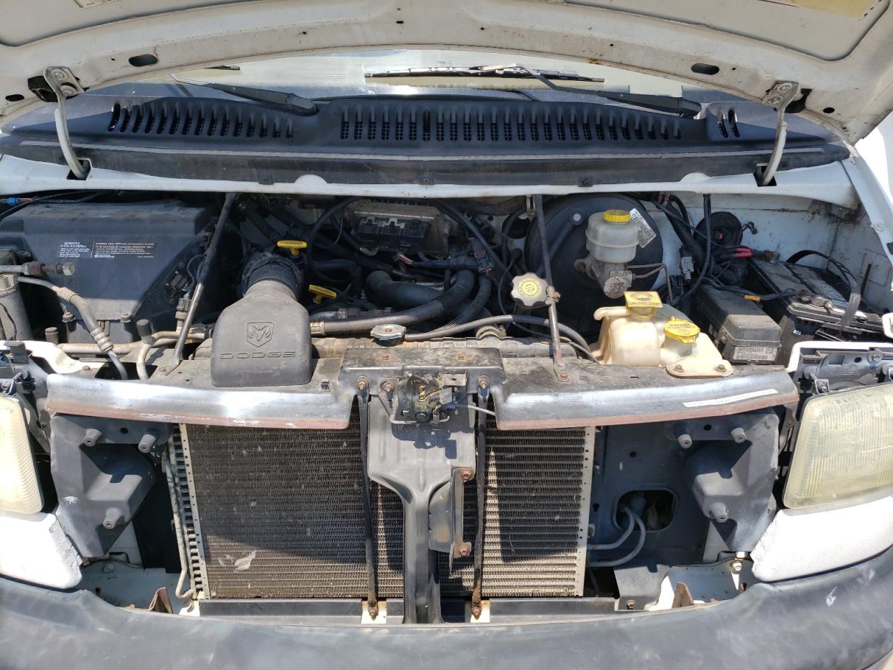 2002 Dodge Ram Van B1500 VIN: 2B6HB11Y82K142576 Lot: 64219894