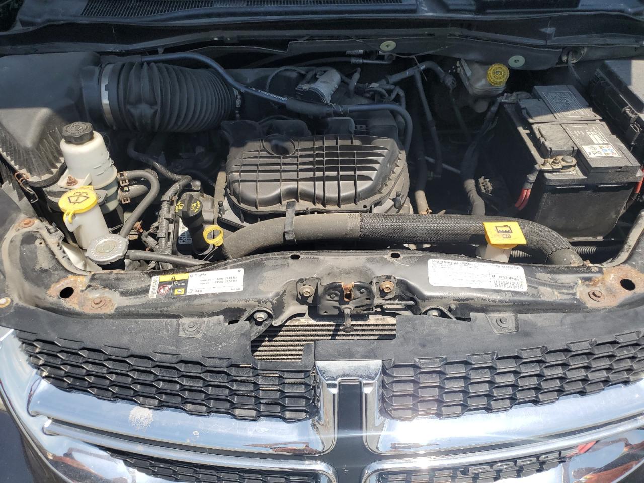 2013 Dodge Caravan - Image 12